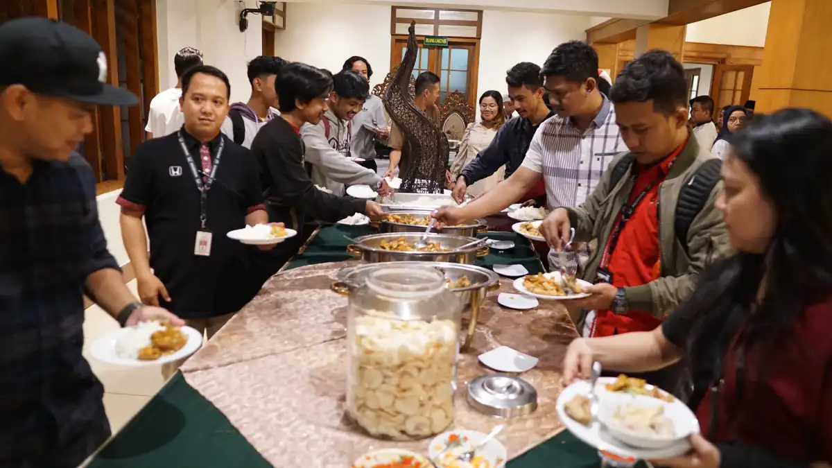 Buka Puasa Bersama Honda Solo Baru