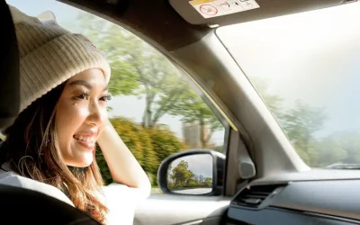 Cara Membuat Kaca Mobil Tetap Kinclong